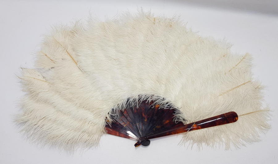 OSMANLI DÖNEMİ KOLEKSİYONLUK BAĞA SAPLI KAZ TÜYÜ YELPAZE 