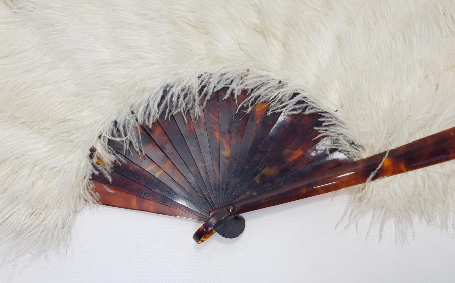 OSMANLI DÖNEMİ KOLEKSİYONLUK BAĞA SAPLI KAZ TÜYÜ YELPAZE 