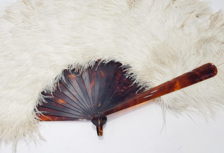 OSMANLI DÖNEMİ KOLEKSİYONLUK BAĞA SAPLI KAZ TÜYÜ YELPAZE 