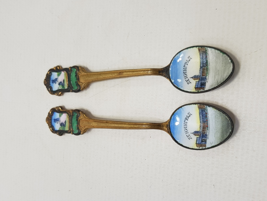 RUS YAPIMI MİNELİ BİR ÇİFT ÇAY KAŞIĞI 