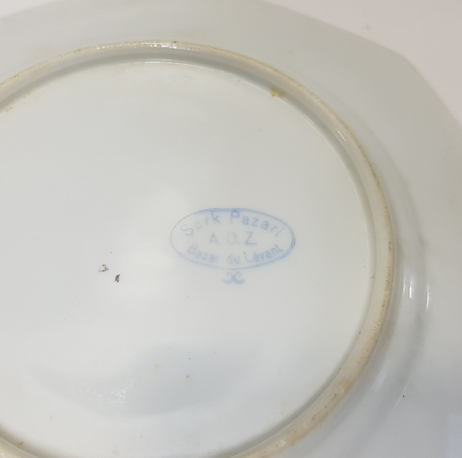 ŞARK PAZARI - BAZAR DU LEVANT PORSELEN TABAK 