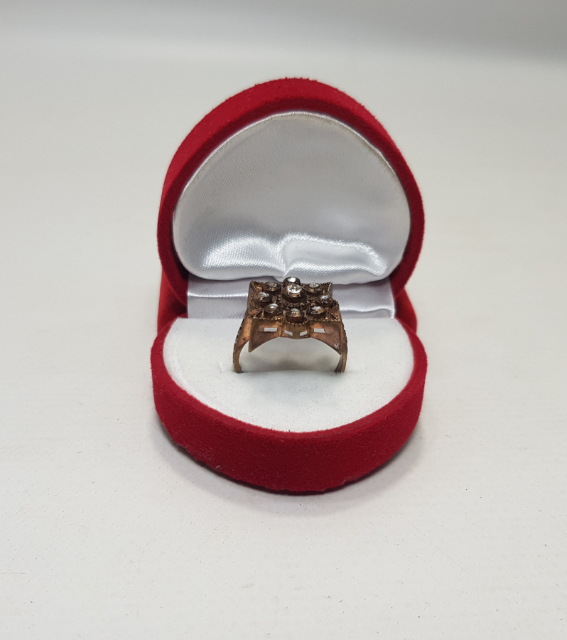 YILDIZ FORMLU ELMAS YÜZÜK 