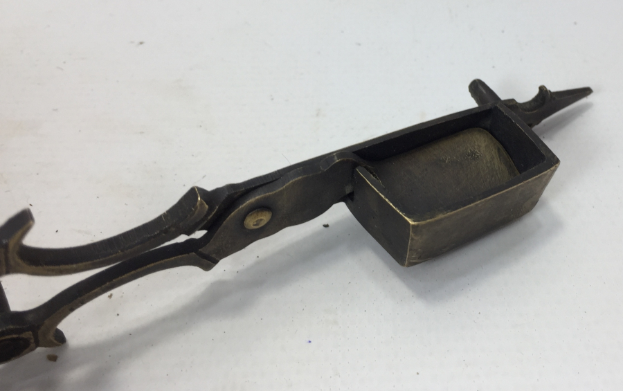 1900 BAŞLARI MUM MAKASI