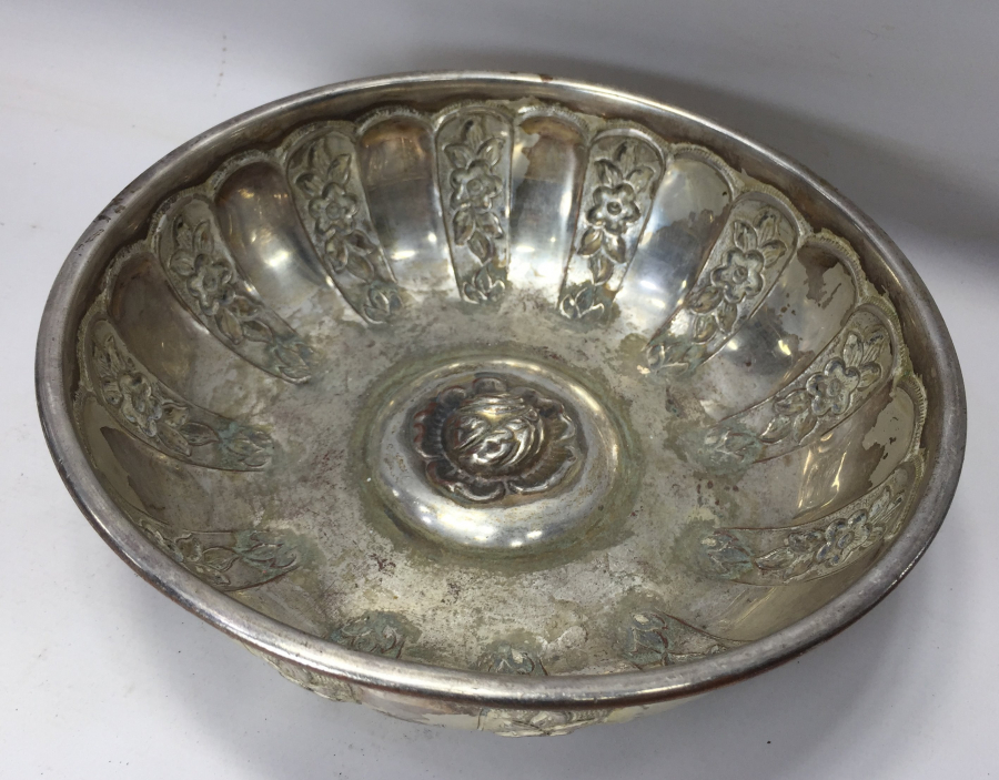 GÜMÜŞ KAPLAMA KABARTMA İŞÇİLİKLİ HAMAM TASI