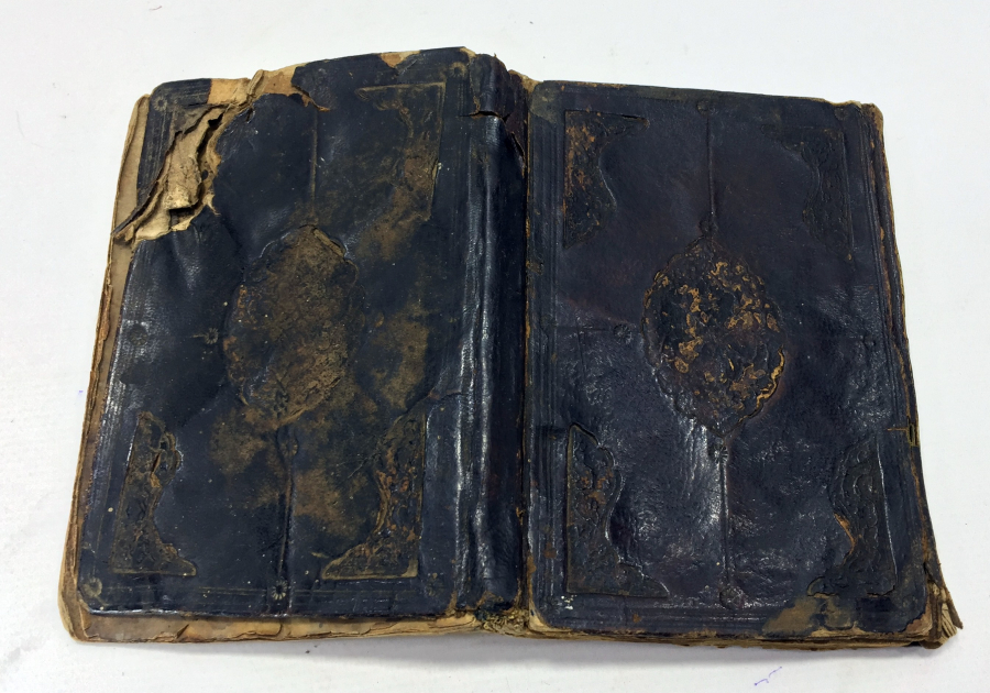 OSMANLI DÖNEMİ 2 ADET SERLEVHASI BULUNAN NADİR FORMDA ENAM -I ŞERİF