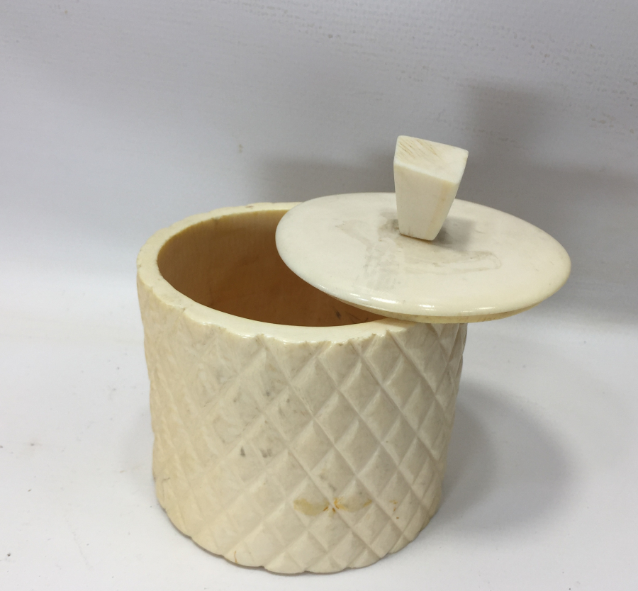 OSMANLI DÖNEMİ FİLDİŞİNDEN MAMUL BÜYÜK BOY TESBİH KUTUSU