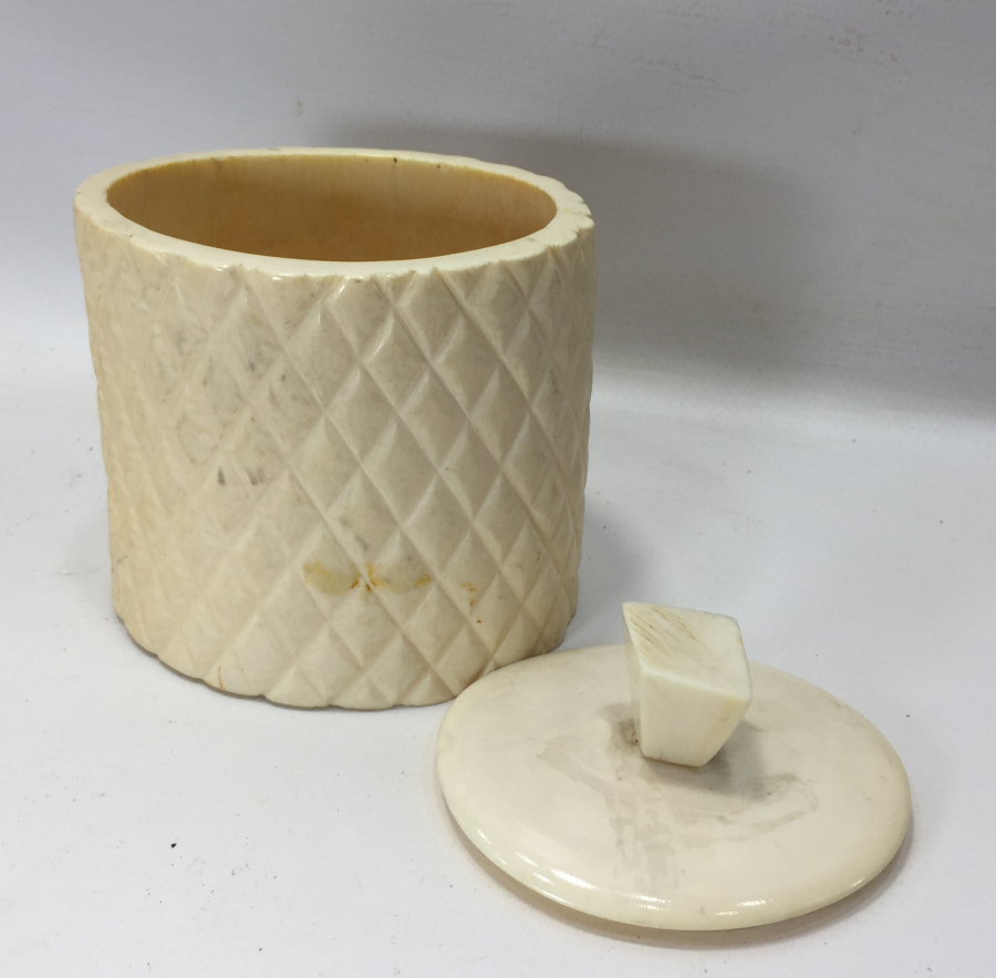 OSMANLI DÖNEMİ FİLDİŞİNDEN MAMUL BÜYÜK BOY TESBİH KUTUSU