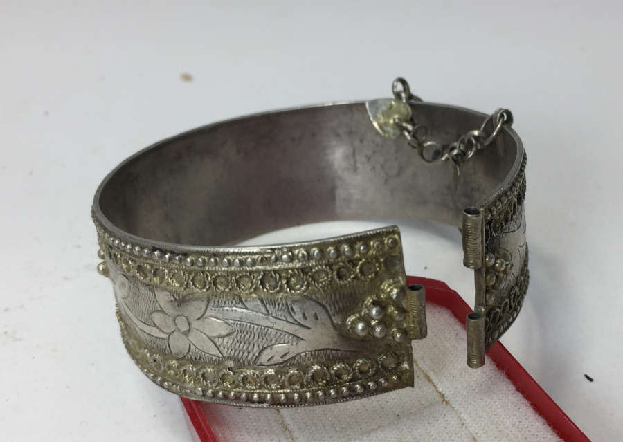 OSMANLI DÖNEMİ KALEM İŞÇİLİKLİ ERMENİ İŞİ GÜMÜŞ BİLEKLİK