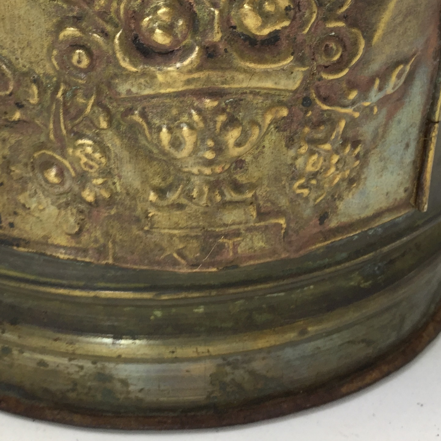 OSMANLI DÖNEMİ ÜZERİNDE RUMCA YAZI BULUNAN NADİR FORMDA DEV BOY KAHVECİ KAMİNETOSU KUTUSU