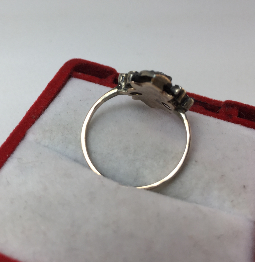 ÖZEL YAPIM ELMAS TAŞLI ALTIN YÜZÜK