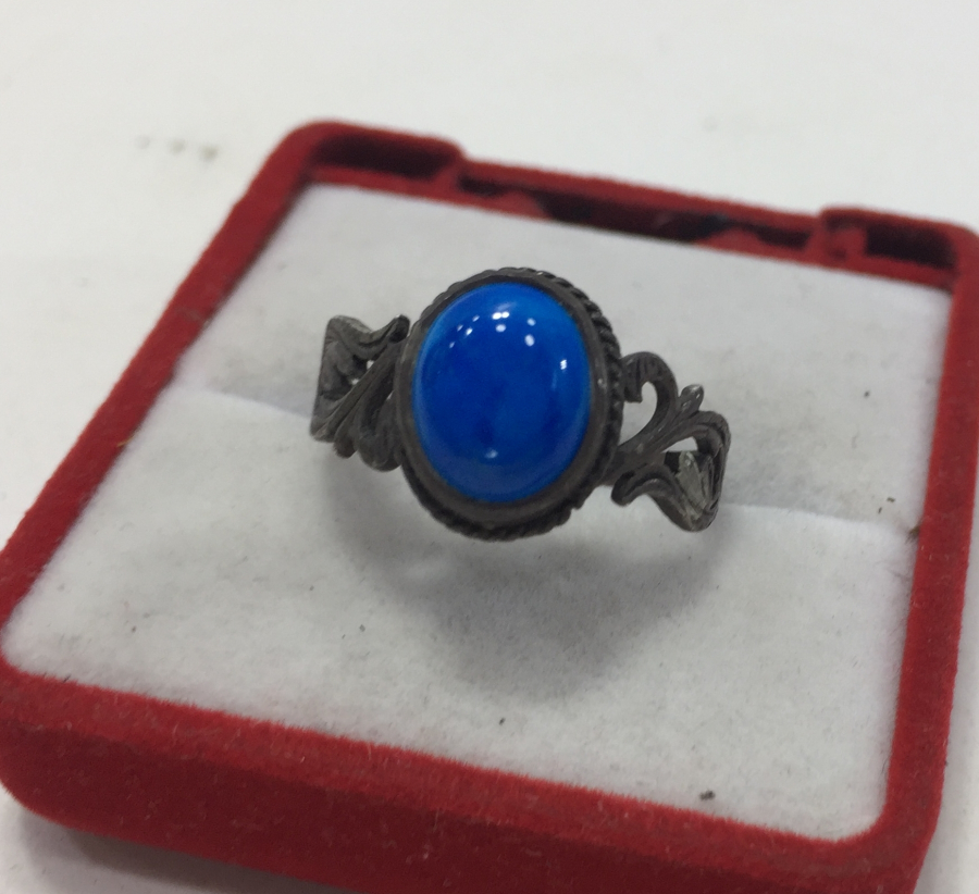 TURKUAZ TAŞLI YANLARI KALEM İŞÇİLİKLİ GÜMÜŞ YÜZÜK