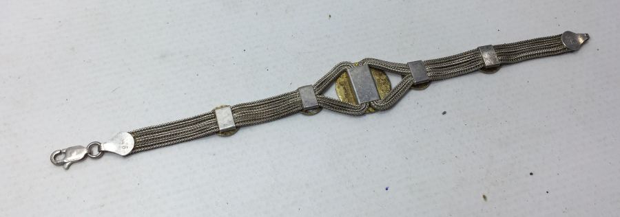 ÜZERİ MİNE VE ALTIN İŞÇİLİKLİ GÜMÜŞ BİLEKLİK