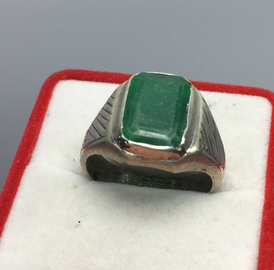 84 DAMGALI ÖZE YAPIM ZÜMRÜT TAŞLI ERKEK YÜZÜĞÜ