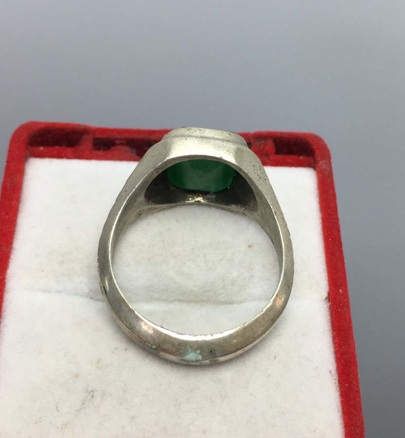 84 DAMGALI ÖZE YAPIM ZÜMRÜT TAŞLI ERKEK YÜZÜĞÜ