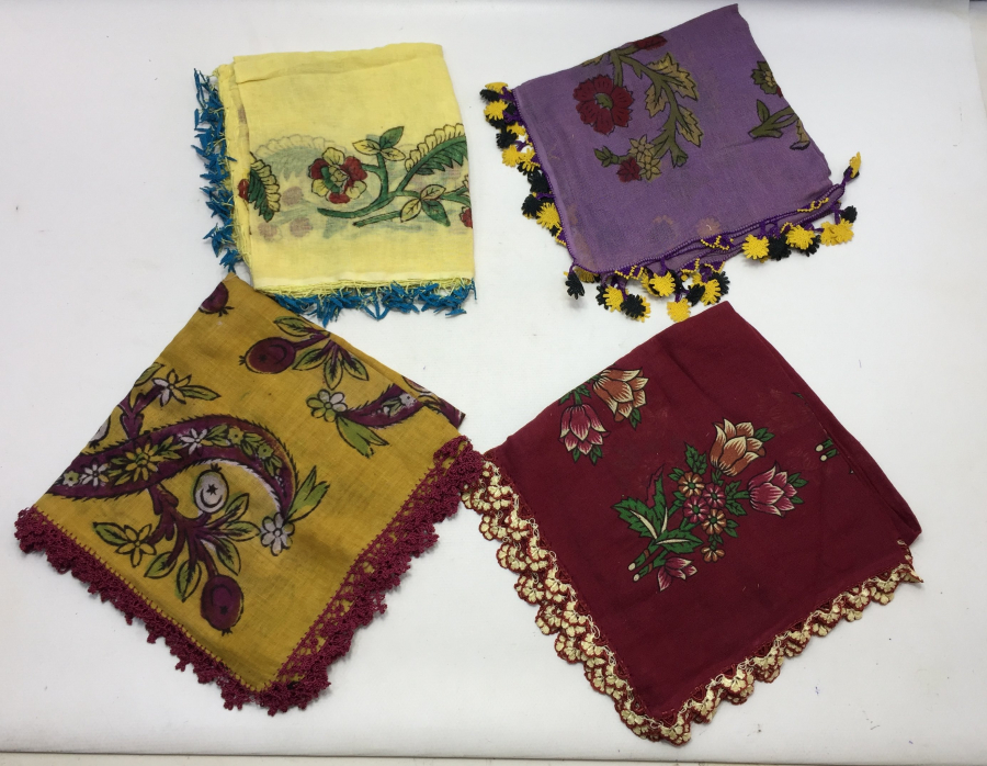 BERGAMA KOZAK YÖRESİ 4 ADET YAZMA - BİRİSİ AY YILDIZLI