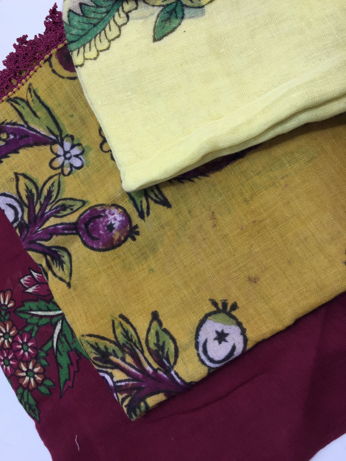 BERGAMA KOZAK YÖRESİ 4 ADET YAZMA - BİRİSİ AY YILDIZLI