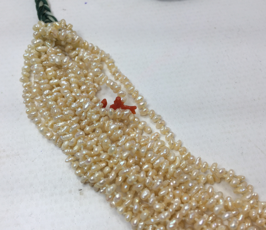 OSMANLI DÖNEMİ MERCANLARLA SÜSLÜ KUM İNCİ GERDANLIK