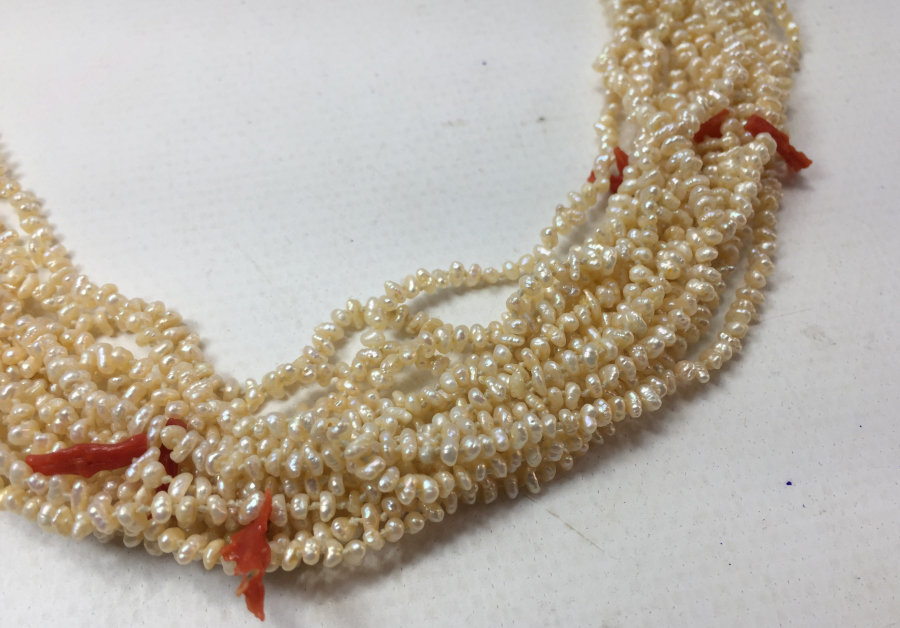 OSMANLI DÖNEMİ MERCANLARLA SÜSLÜ KUM İNCİ GERDANLIK