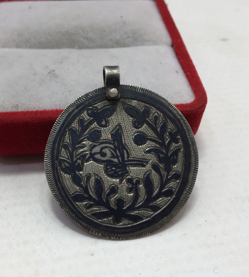 OSMANLI DÖNEMİ ÜZERİ TUĞRALI VE SAVATLI KOLYE UCU