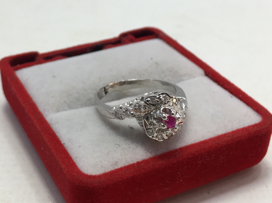 PIRLANTA TAŞLI ANTİKA YÜZÜK