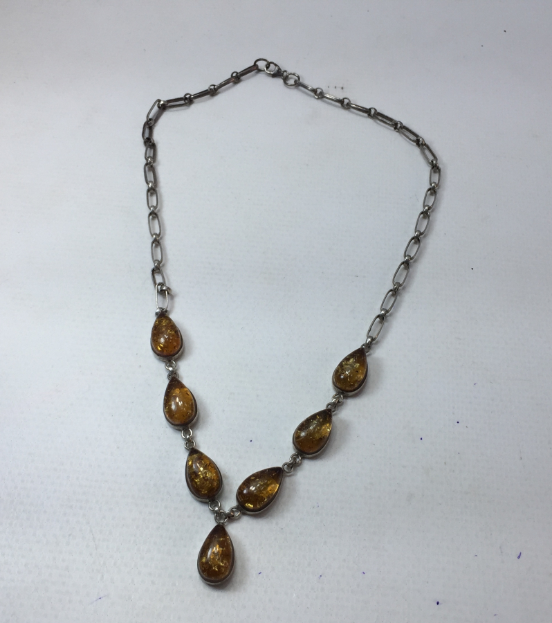 ÜZERİ DAMLA KEHRİBARLI ÖZEL YAPIM GERDANLIK