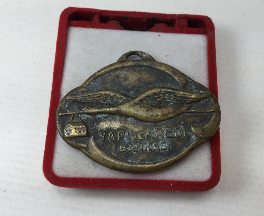 YAPI VE KREDİ BANKASI ANAHTARLIK