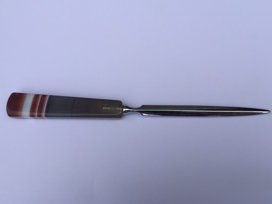 ŞAPI SÜLEYMANİYE AKİĞİNDEN MAMUL ANTİKA ZARF AÇACAĞI 