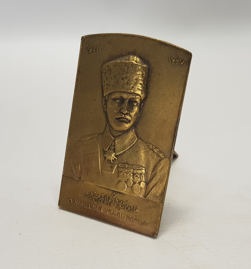 1921 ANKARA ANLAŞMASI ANISINA YAPILMIŞ ATATÜRK PLAKETİ 