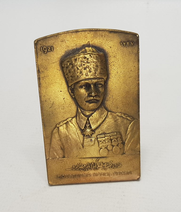 1921 ANKARA ANLAŞMASI ANISINA YAPILMIŞ ATATÜRK PLAKETİ 