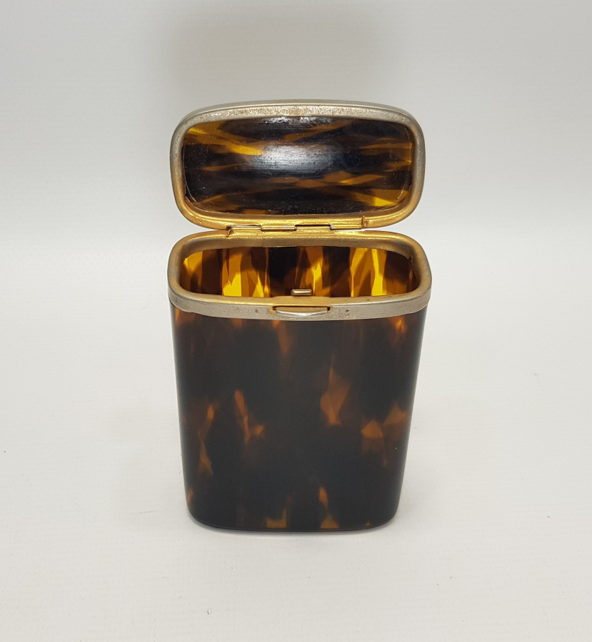 BAĞA SİGARA KUTUSU 