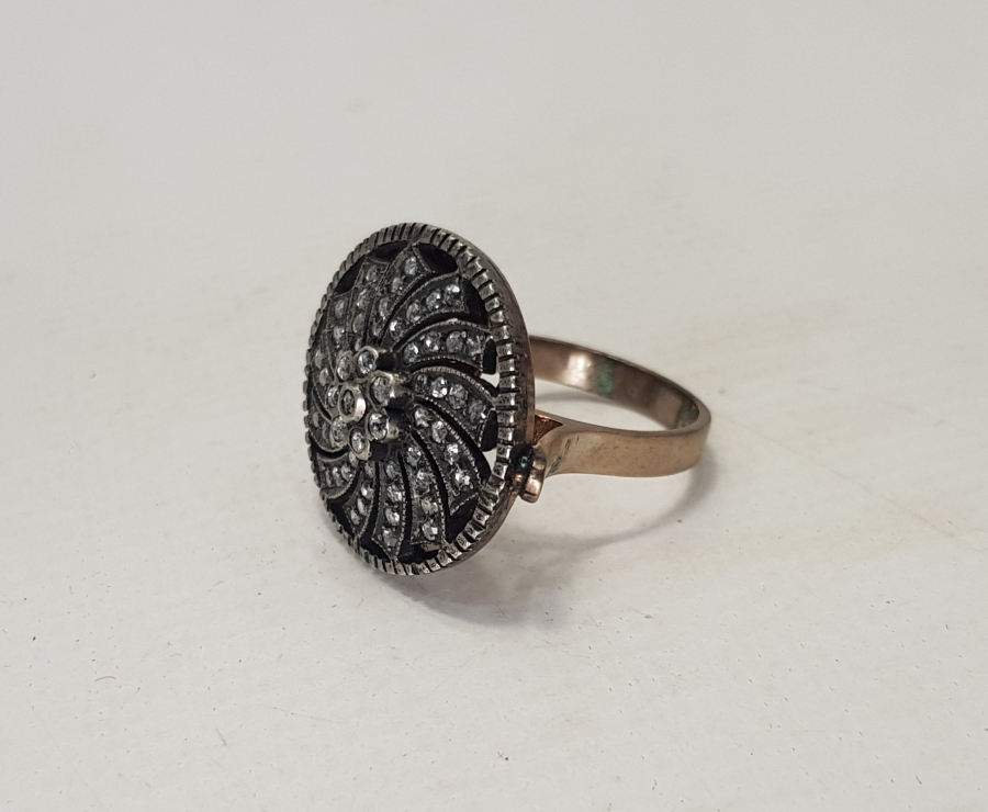 ÇARKIFELEK MOTİFLİ ELMAS YÜZÜK 