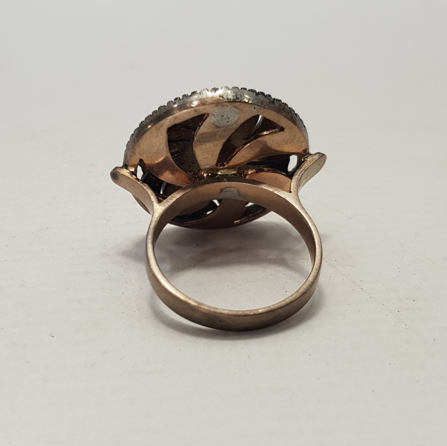 ÇARKIFELEK MOTİFLİ ELMAS YÜZÜK 