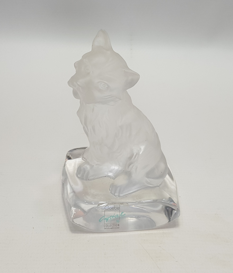 GOEBEL KRİSTAL KÖPEK BİBLOSU 