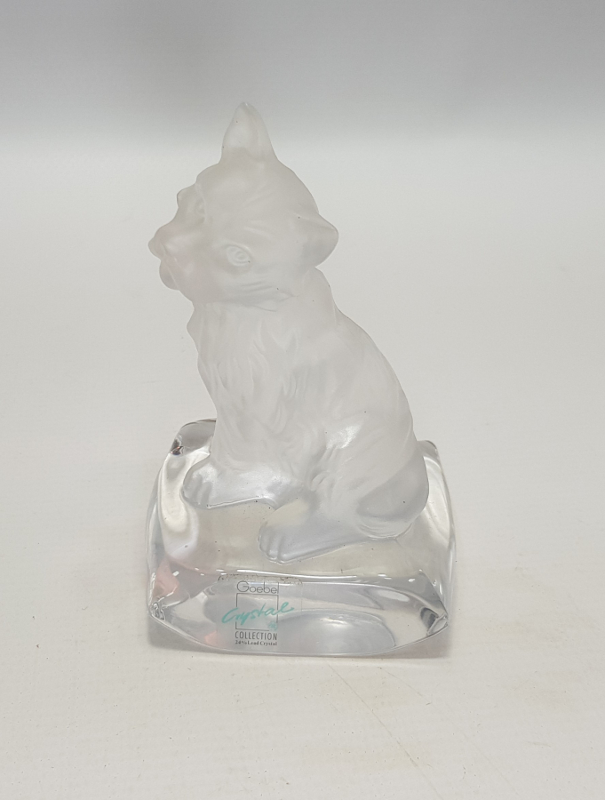 GOEBEL KRİSTAL KÖPEK BİBLOSU 