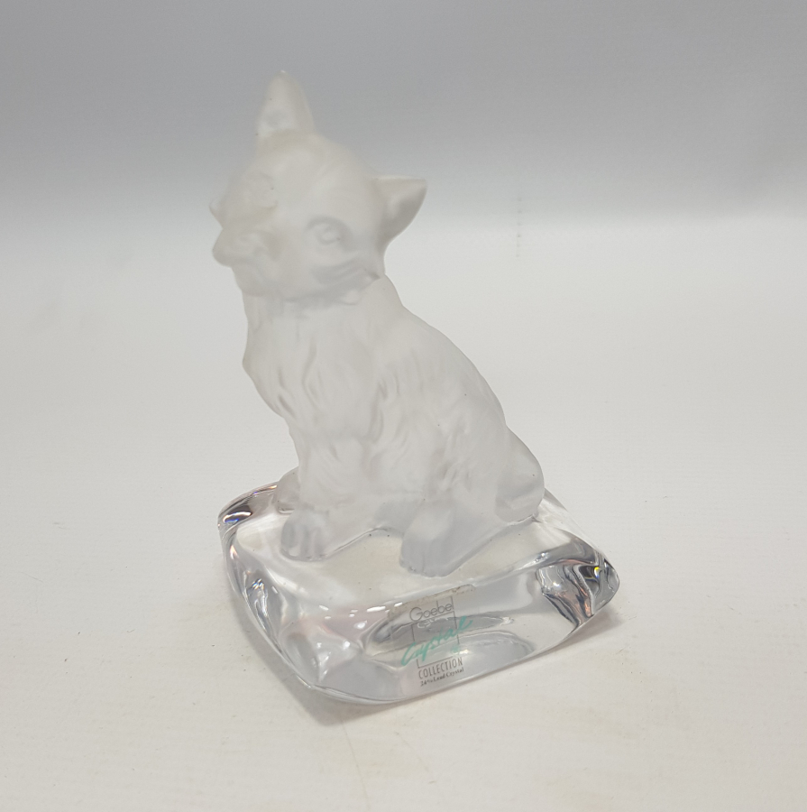 GOEBEL KRİSTAL KÖPEK BİBLOSU 