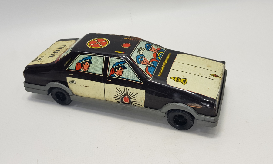 GÜREL MARKA TENEKE ANTİKA OYUNCAK POLİS ARABASI 