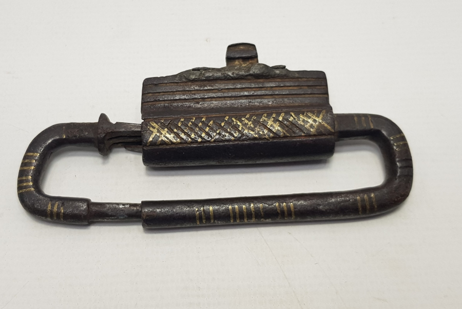 OSMANLI DÖNEMİ ALTIN ÇAKMA İŞÇİLİKLİ KİLİT