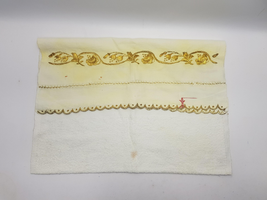 OSMANLI DÖNEMİ SÜLEYMANİYE İŞİ ALTIN SIRMA İŞLEMELİ HAVLU
