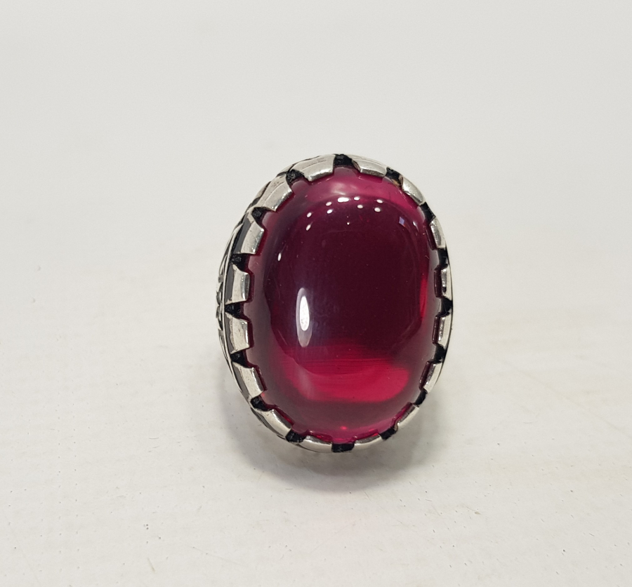 ÖZEL YAPIM BÜYÜK YAKUT TAŞLI GÜMÜŞ YÜZÜK