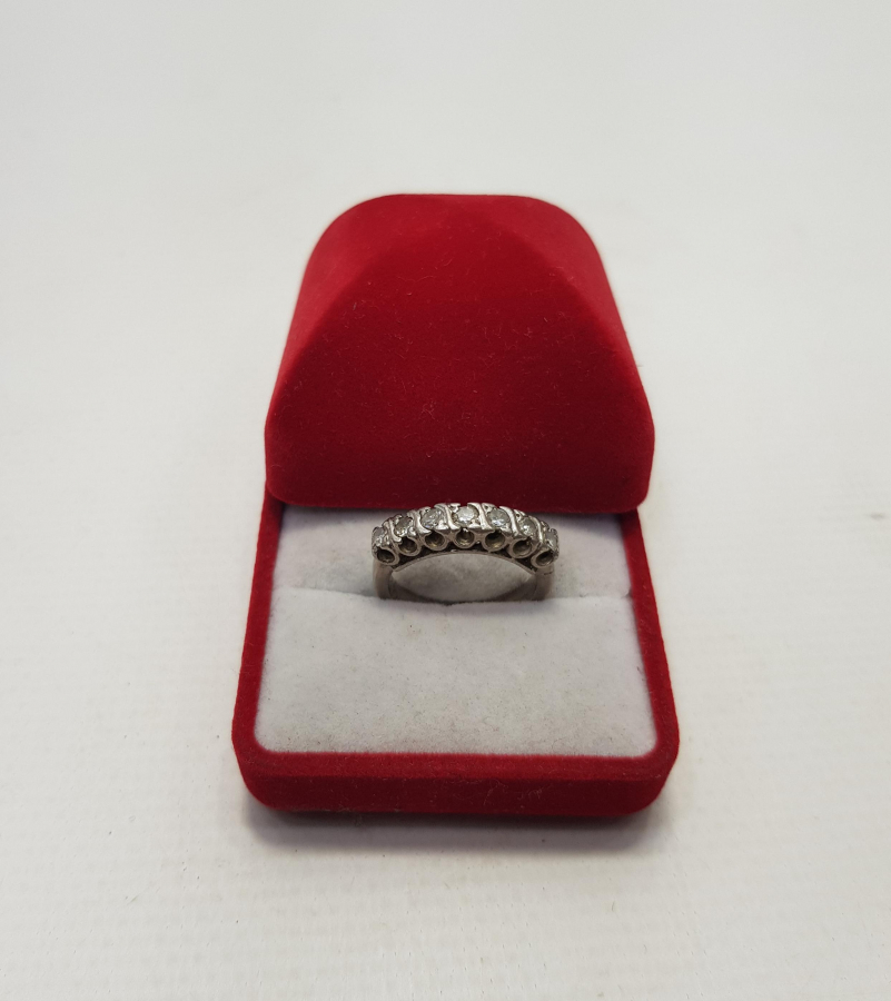 YEDİTAŞ PIRLANTA YÜZÜK