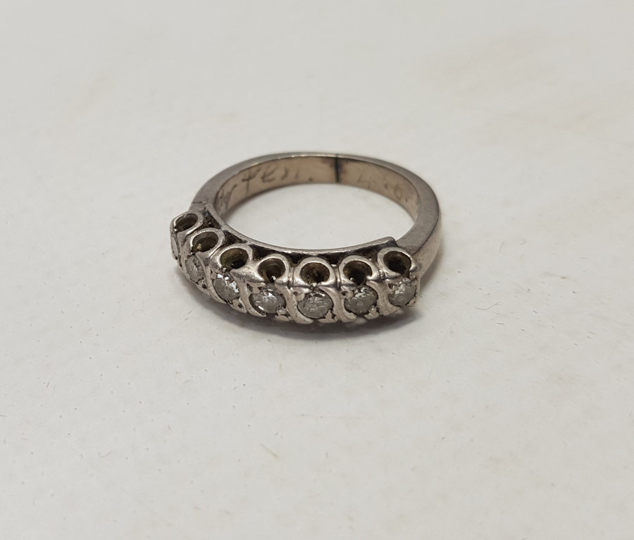 YEDİTAŞ PIRLANTA YÜZÜK