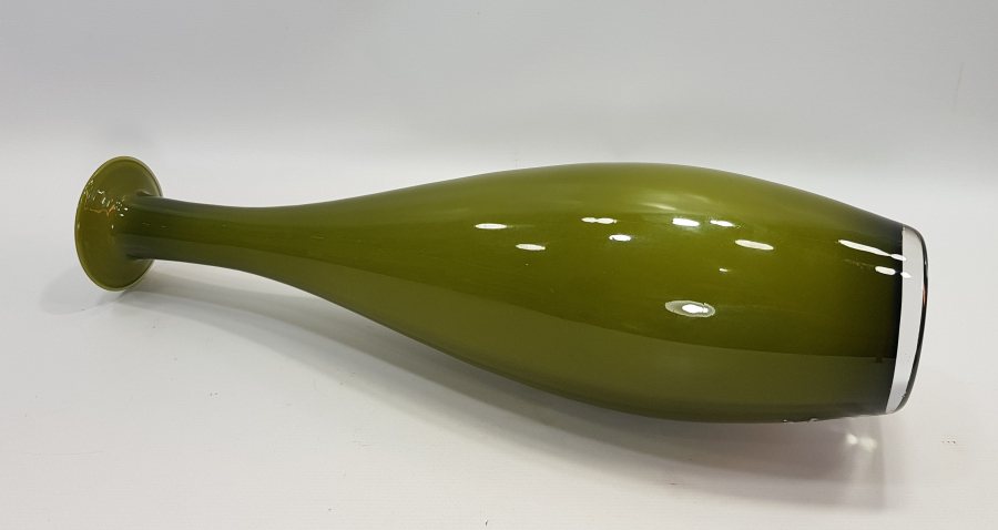 YEŞİL MURANO & BEYAZ OPAL VAZO 