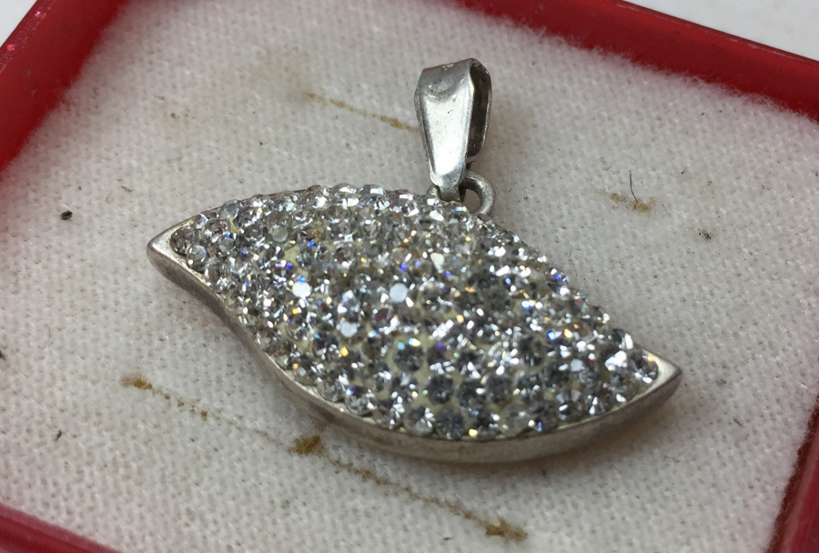 GÖZ FORMUNDA GÜMÜŞTEN MAMUL NAZAR KOLYESİ