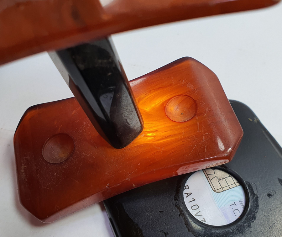 KATALİNDEN MAMUL BIÇAK SETİ VE KATALİN STANDI