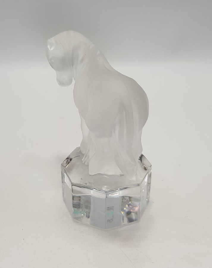 GOEBEL KRİSTAL AT BİBLOSU 