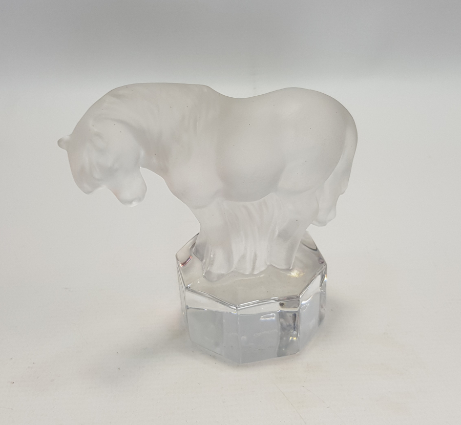 GOEBEL KRİSTAL AT BİBLOSU 