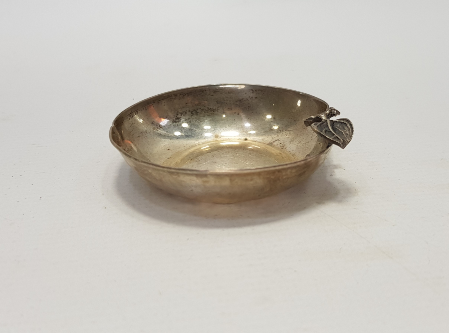 YAPRAK APLİKELİ GÜMÜŞ İKRAMLIK