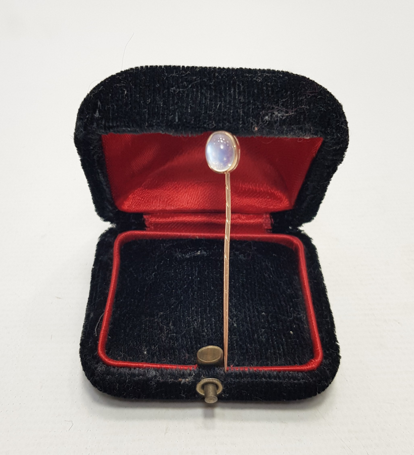 OPAL TAŞLI ALTIN BROŞ