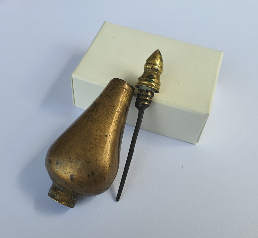 1800 BAŞLARI OSMANLI DÖNEMİ BRONZDAN MAMUL SÜRMELİK