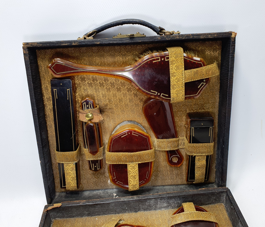 BAĞADAN MAMUL (CARETTA CARETTA KABUĞU) SEYAHAT TAKIMI